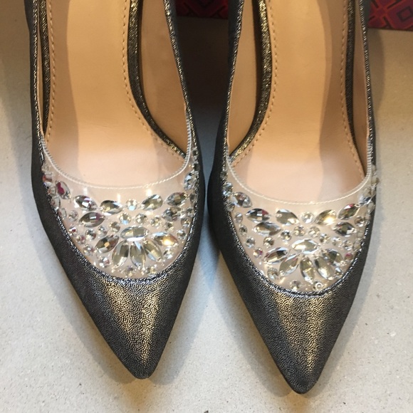 Tory Burch Pewter Delphine Glitter Leather Pumps - Picture 3 of 6